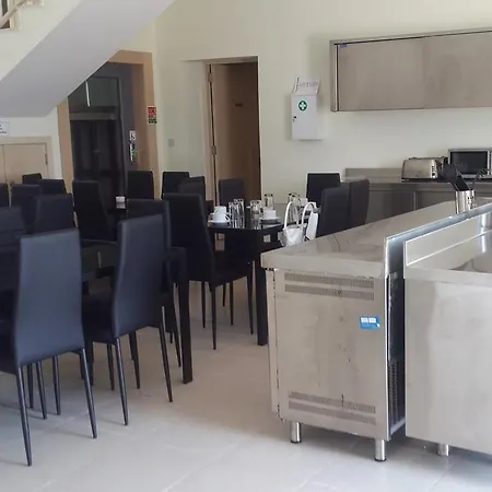 Xrobb L Ghagin Hostel