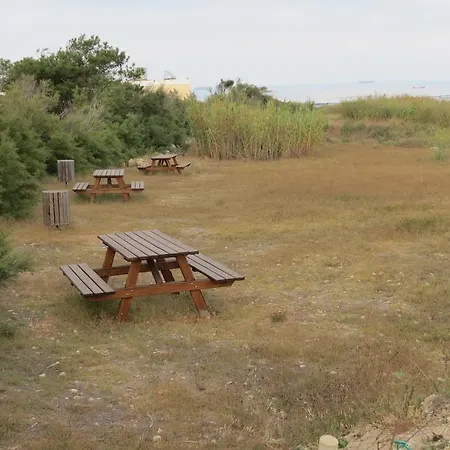 Хостел Xrobb L Ghagin *