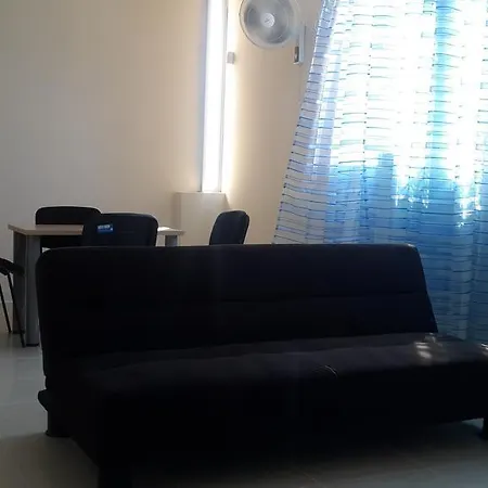 Хостел Xrobb L Ghagin