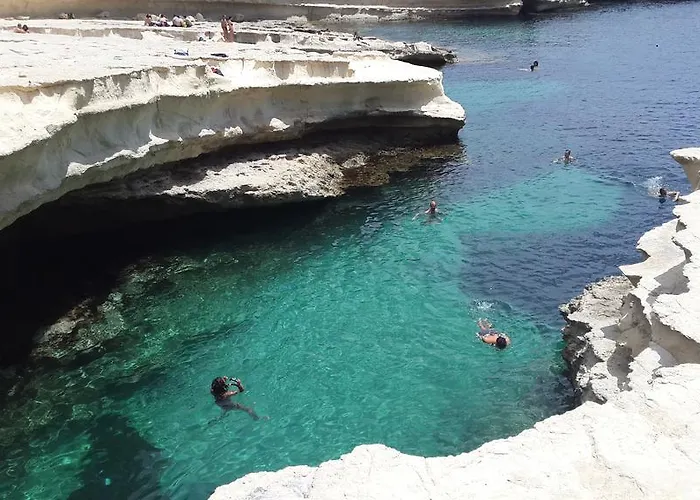 Xrobb L Ghagin Hostel