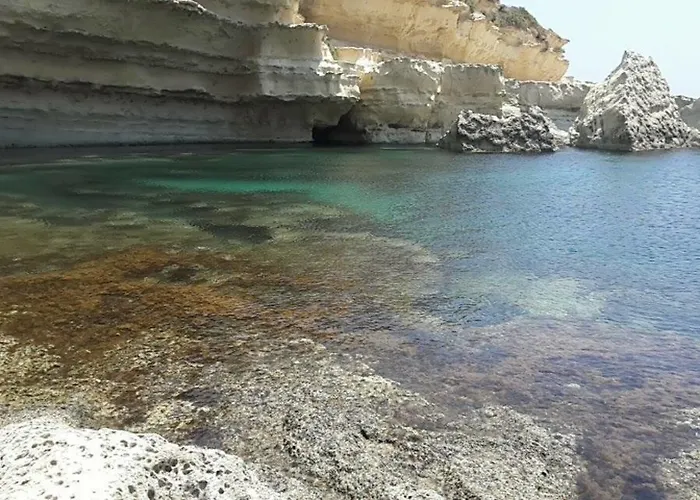 Xrobb L Ghagin Hostel Marsaxlokk