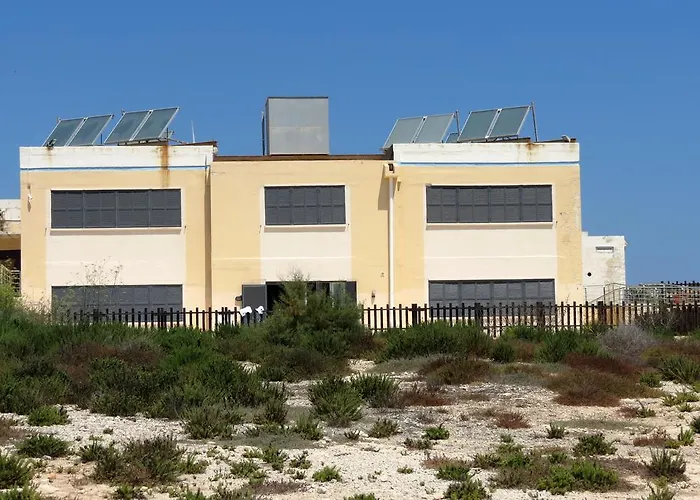 Xrobb L Ghagin Hostel Marsaxlokk